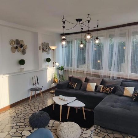 Sea House Lea Apartment โนวีวีโนดอลสกี ภายนอก รูปภาพ