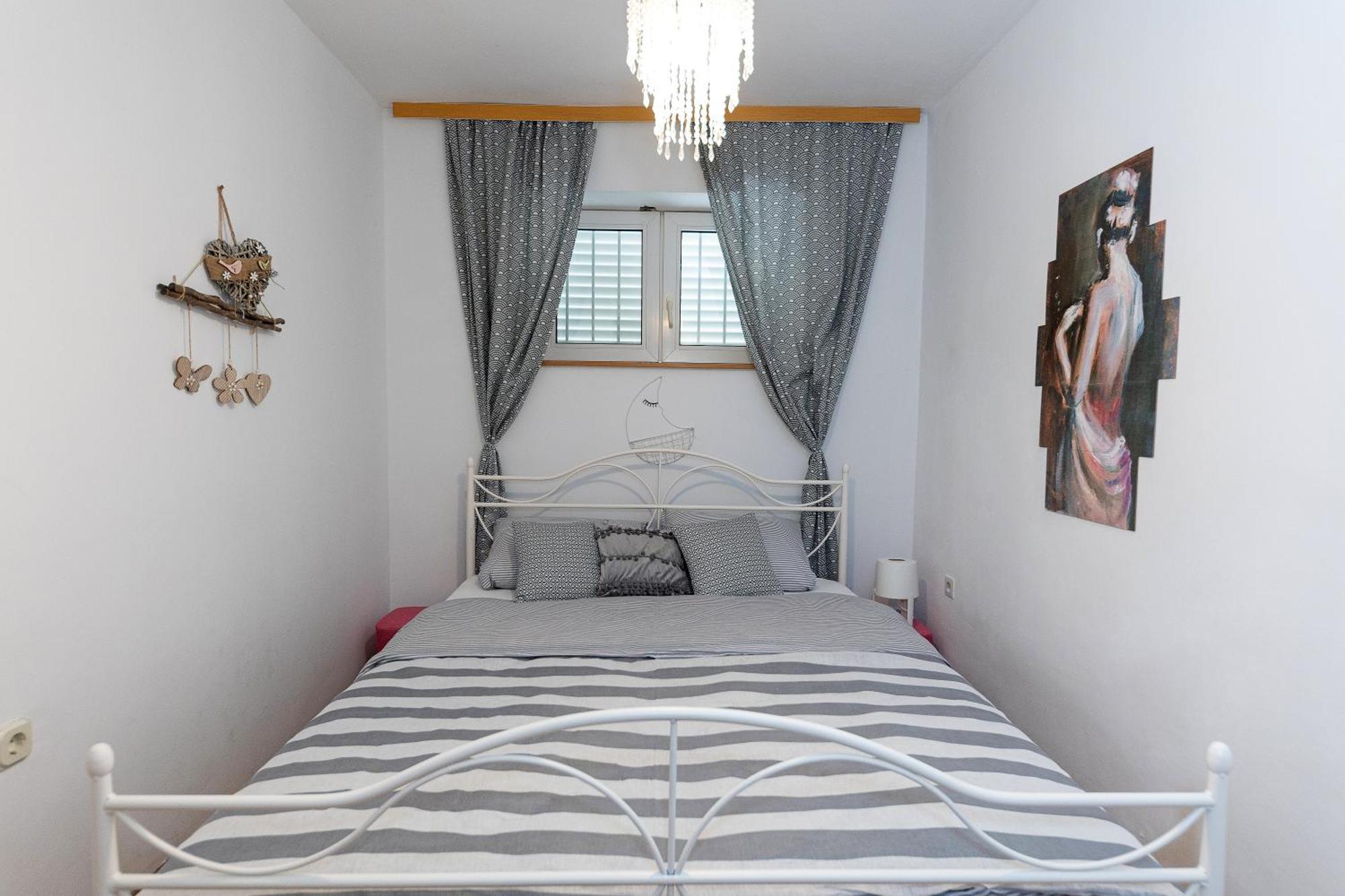 Sea House Lea Apartment โนวีวีโนดอลสกี ภายนอก รูปภาพ