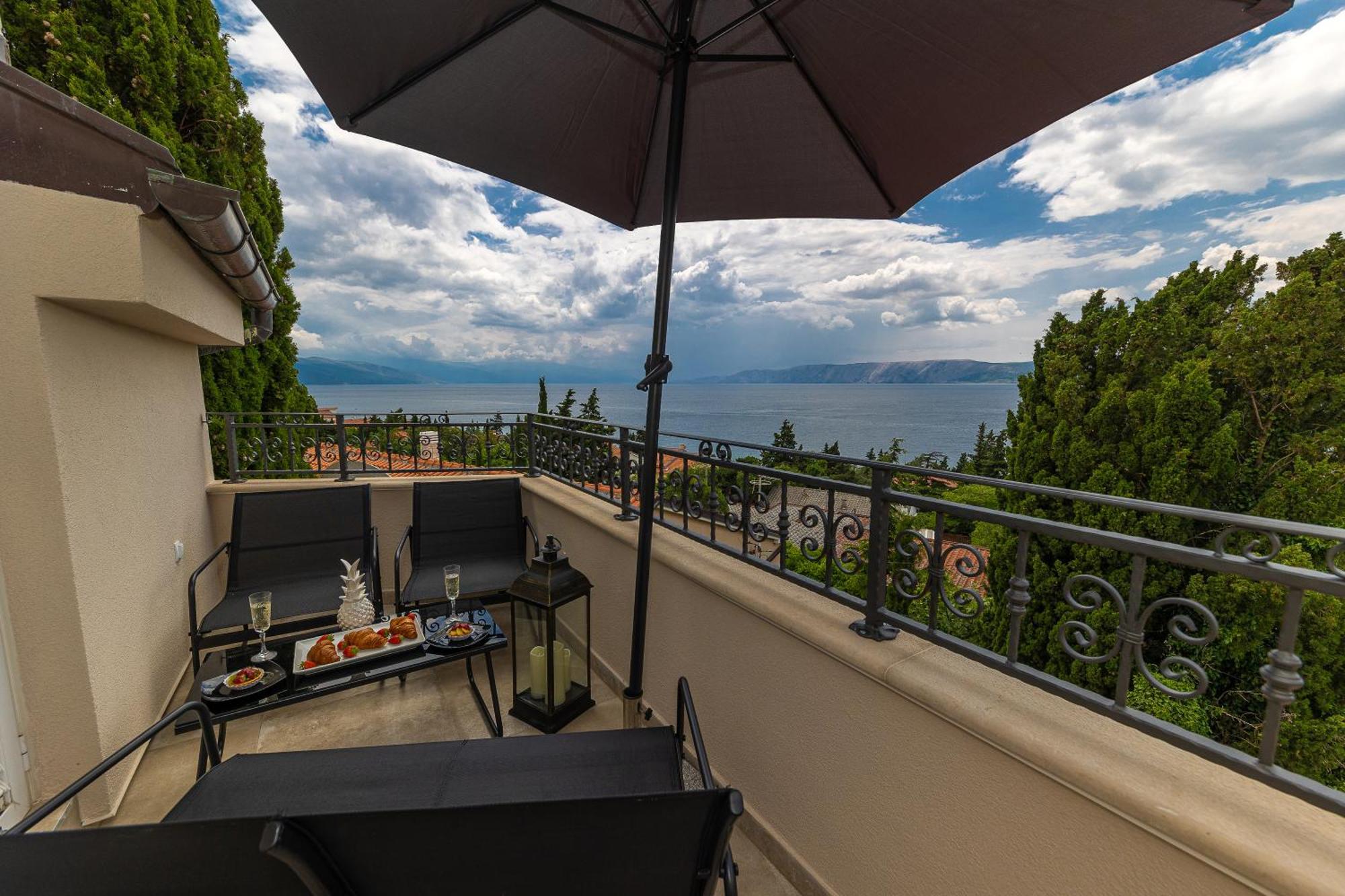 Sea House Lea Apartment โนวีวีโนดอลสกี ภายนอก รูปภาพ