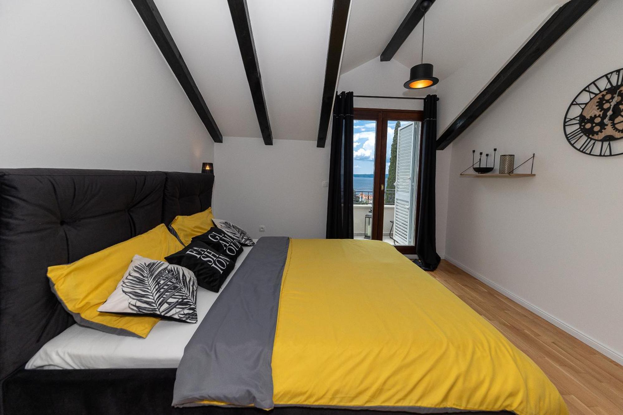 Sea House Lea Apartment โนวีวีโนดอลสกี ภายนอก รูปภาพ