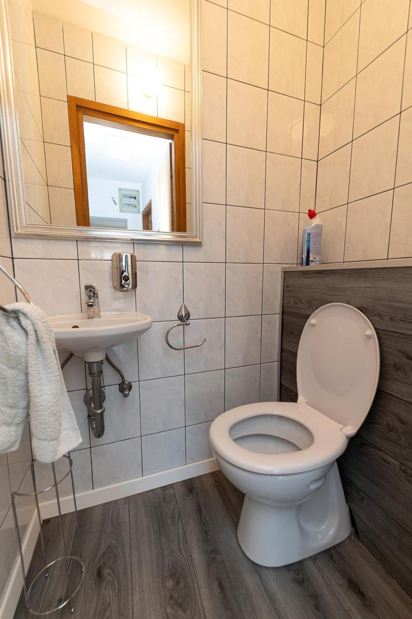 Sea House Lea Apartment โนวีวีโนดอลสกี ภายนอก รูปภาพ
